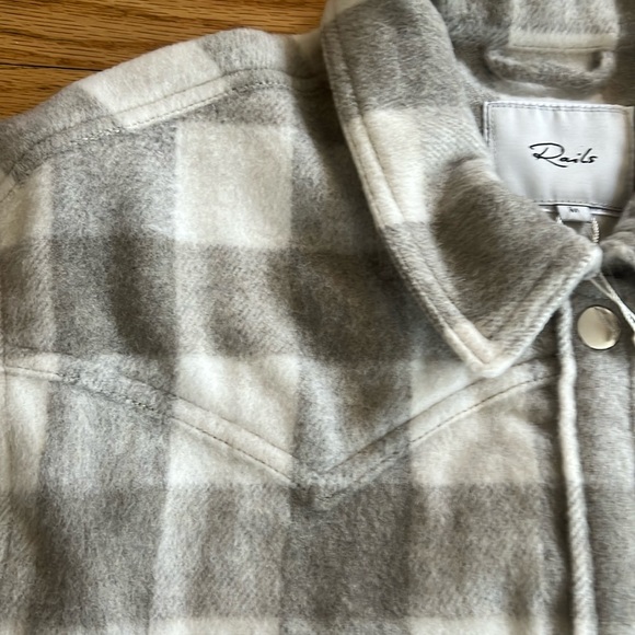 Rails, ivy rain, Shacket, Tripp jacket,Evereve - Picture 5 of 6